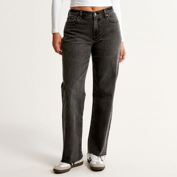 A&F Curve Love Low Rise Baggy Jean - Picture 1 of 5